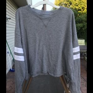 Hollister gray cropped varsity shirt